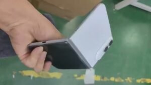 ¿Se ha filtrado el iPhone plegable? Imágenes desde China reavivan los rumores sobre el futuro de Apple
